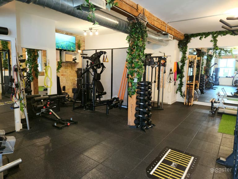  Beautiful gym, pilates and studio in Toronto  