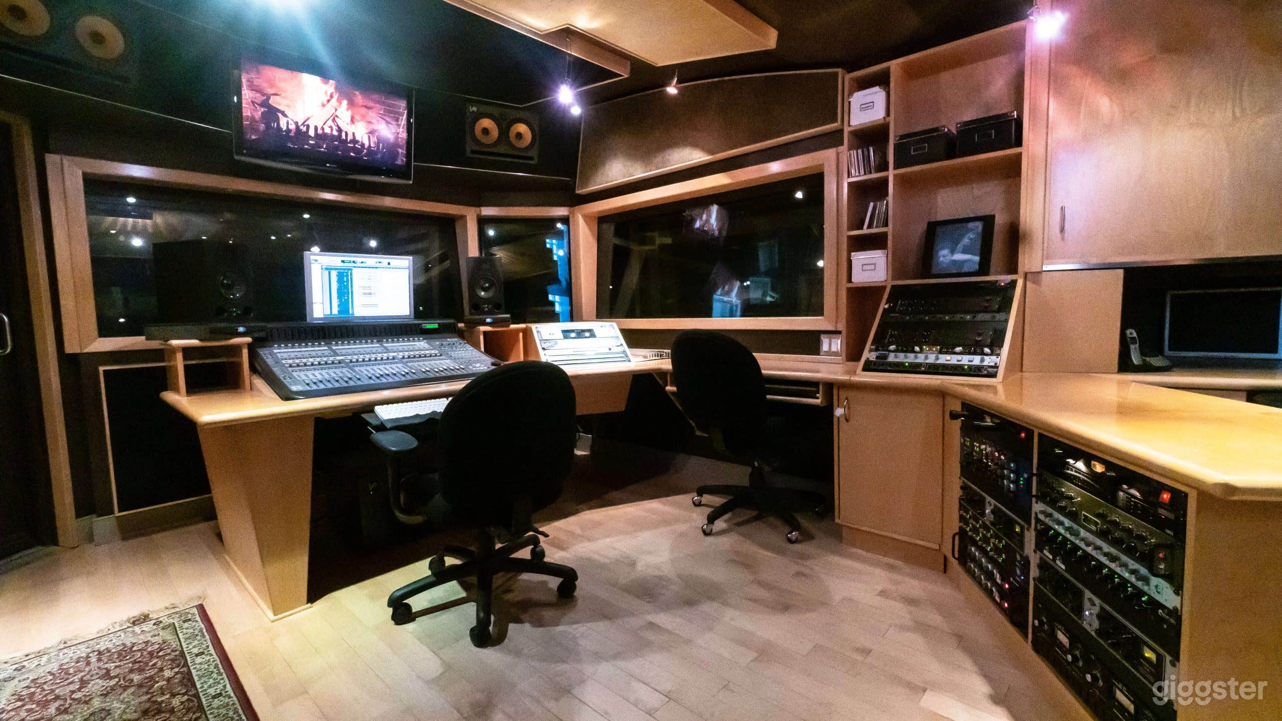 Affordable Boutique Recording Studio Photo 2