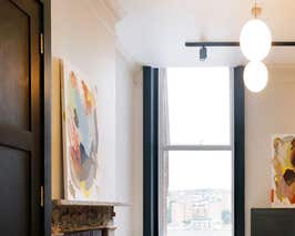  The Chalk Room with Natural Light and Views 