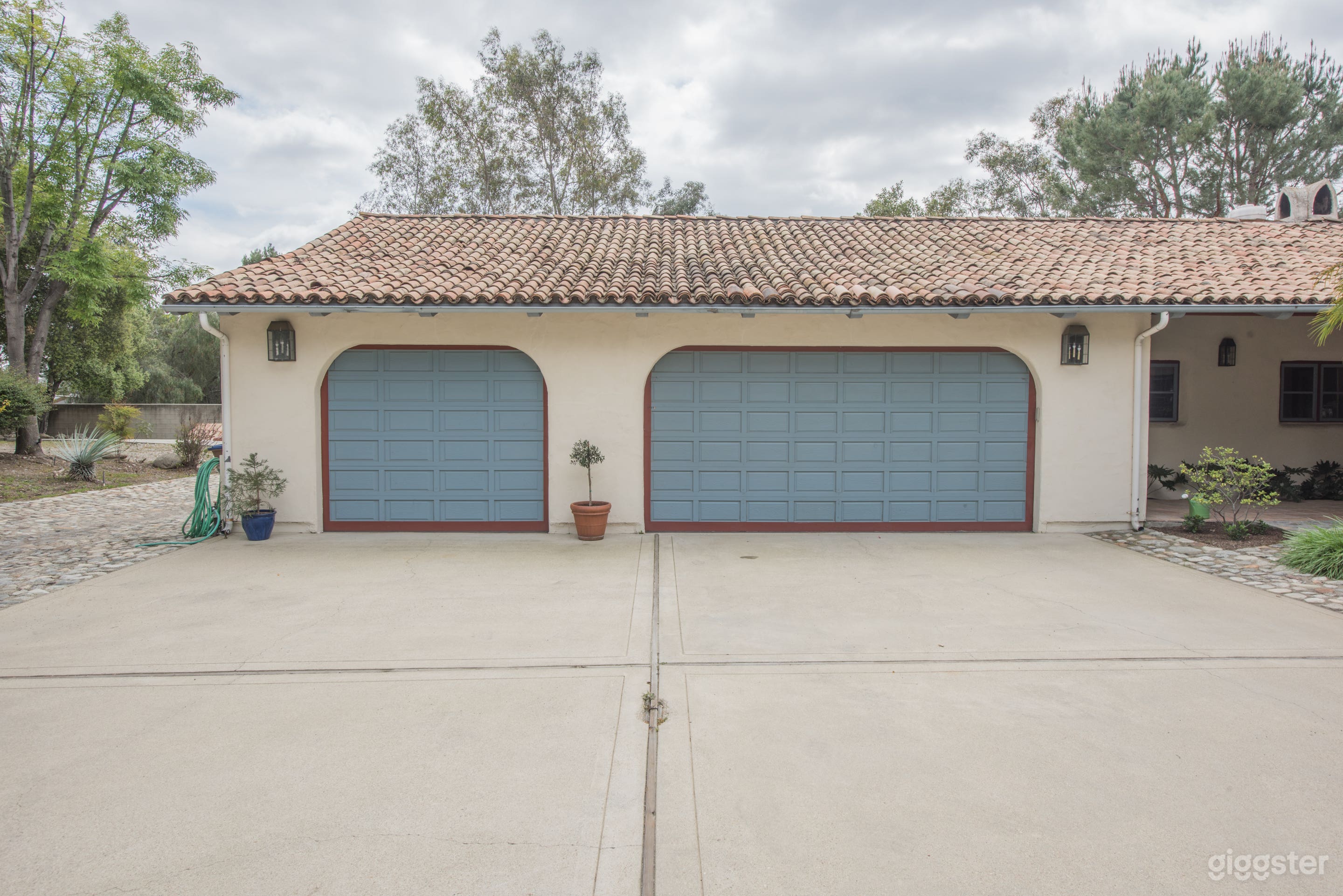 Tropical Hacienda Photo 4