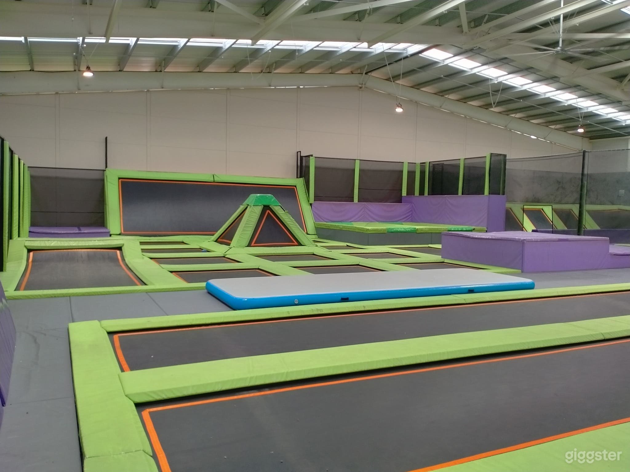 Fun and Bouncy Trampolines Photo 4