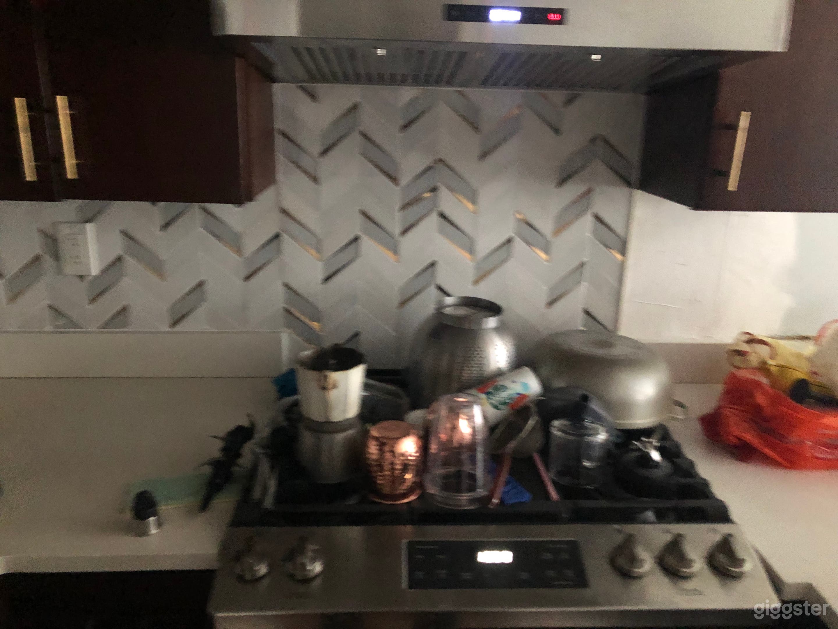 1200 Sq Ft House in Bronx  Photo 4