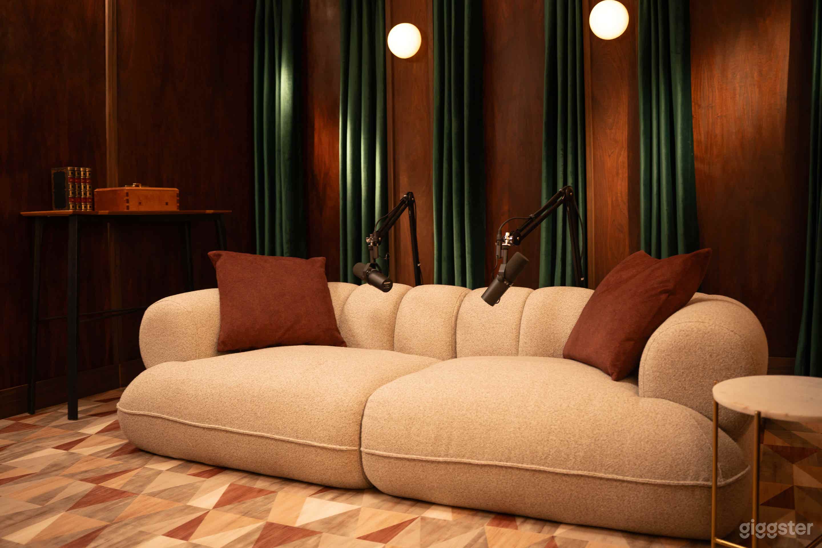 Modern Creative Studio & Production Space Photo 4