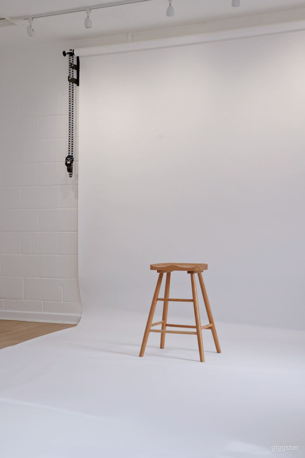 Bright Studio in Central Cambridge Photo 3