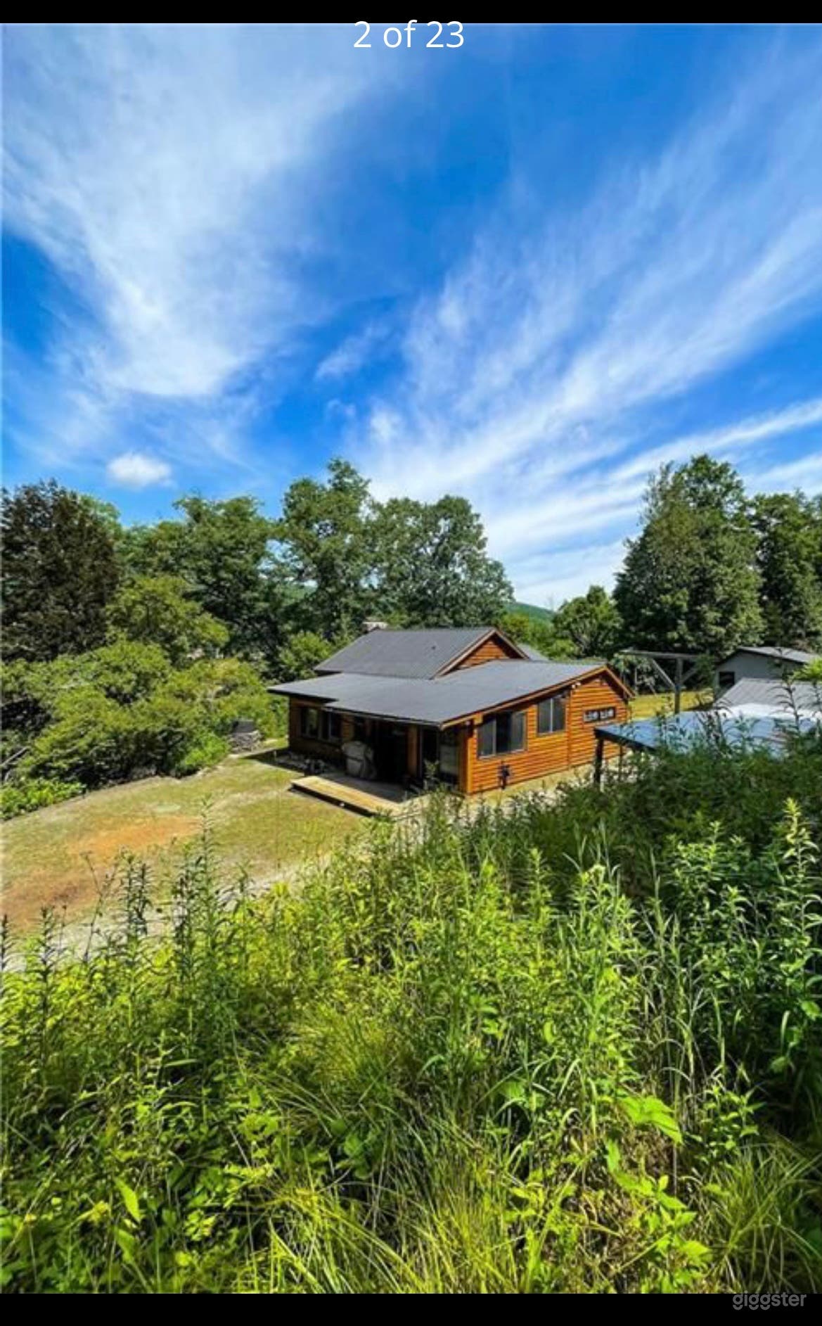 Beautiful Log Cabin Photo 2