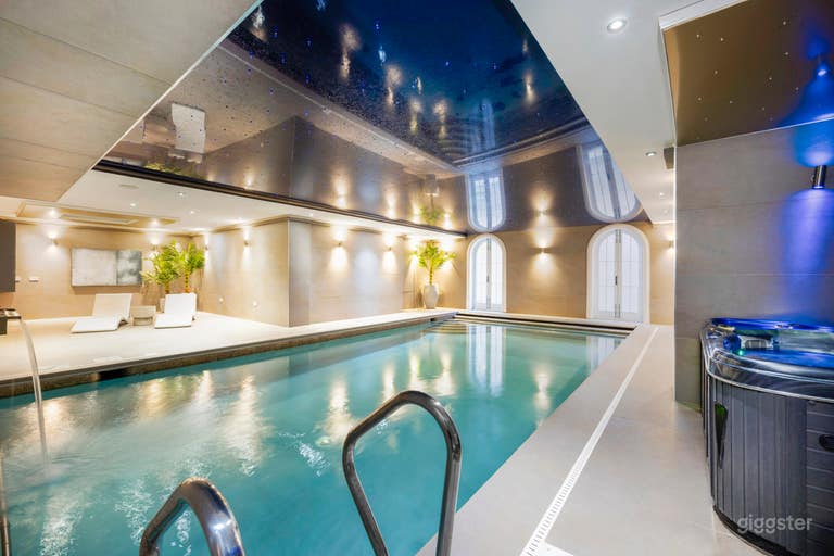  Mansion & Spa Chigwell Essex 