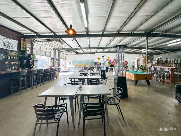  Brasserie & Taproom Spacieuse dans un Entrepôt 