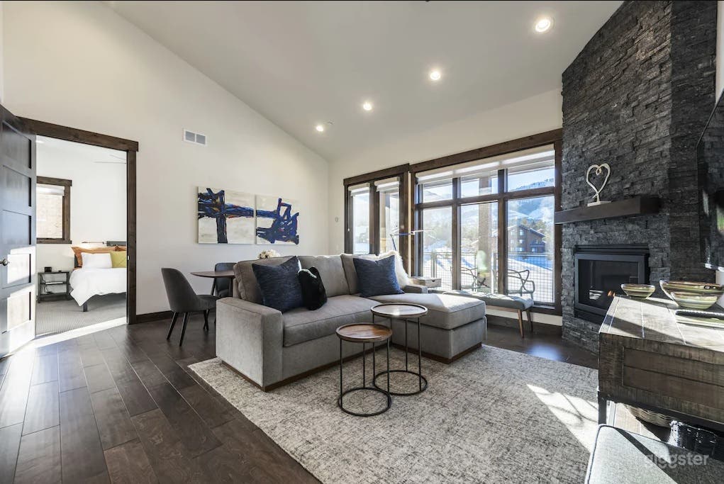 Mountain View Penthouse in Park City Photo 3