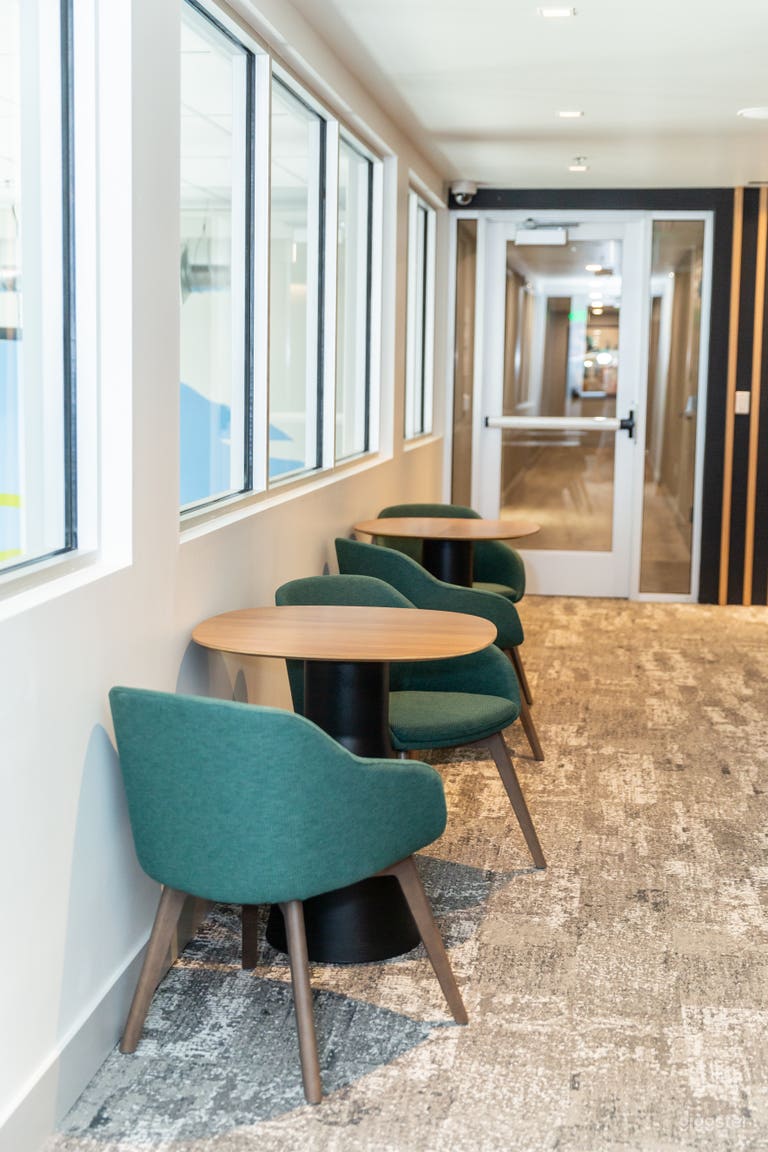  Wonderful Co-Working Space near Downtown Denver 