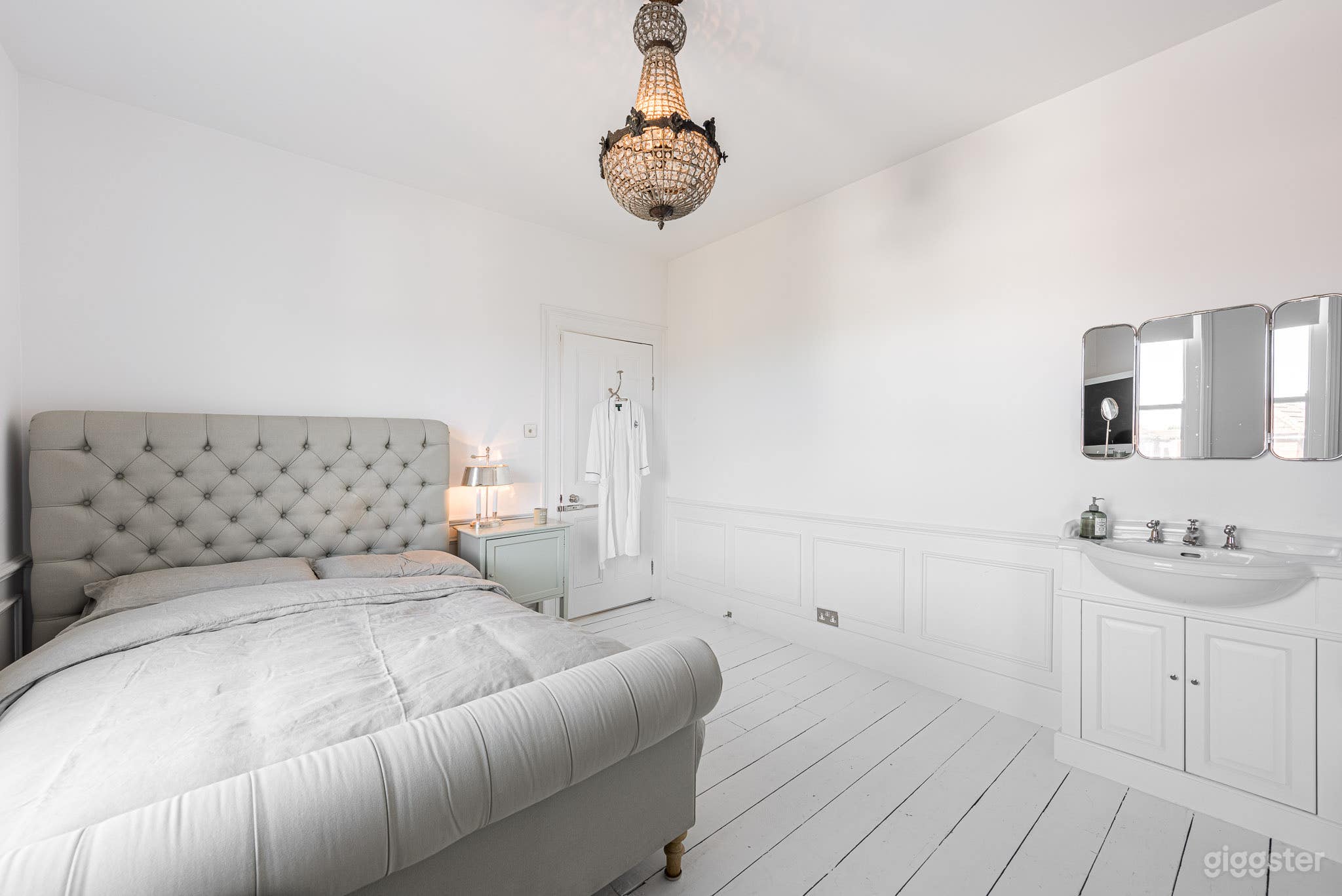 Willow House Photo 2