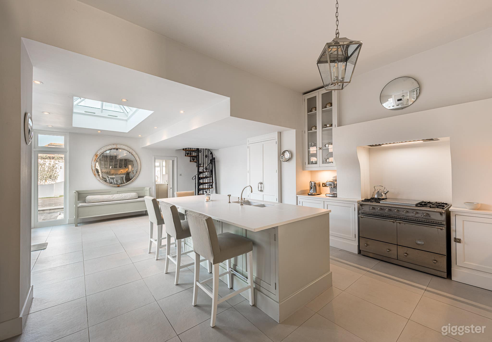 Willow House Photo 1