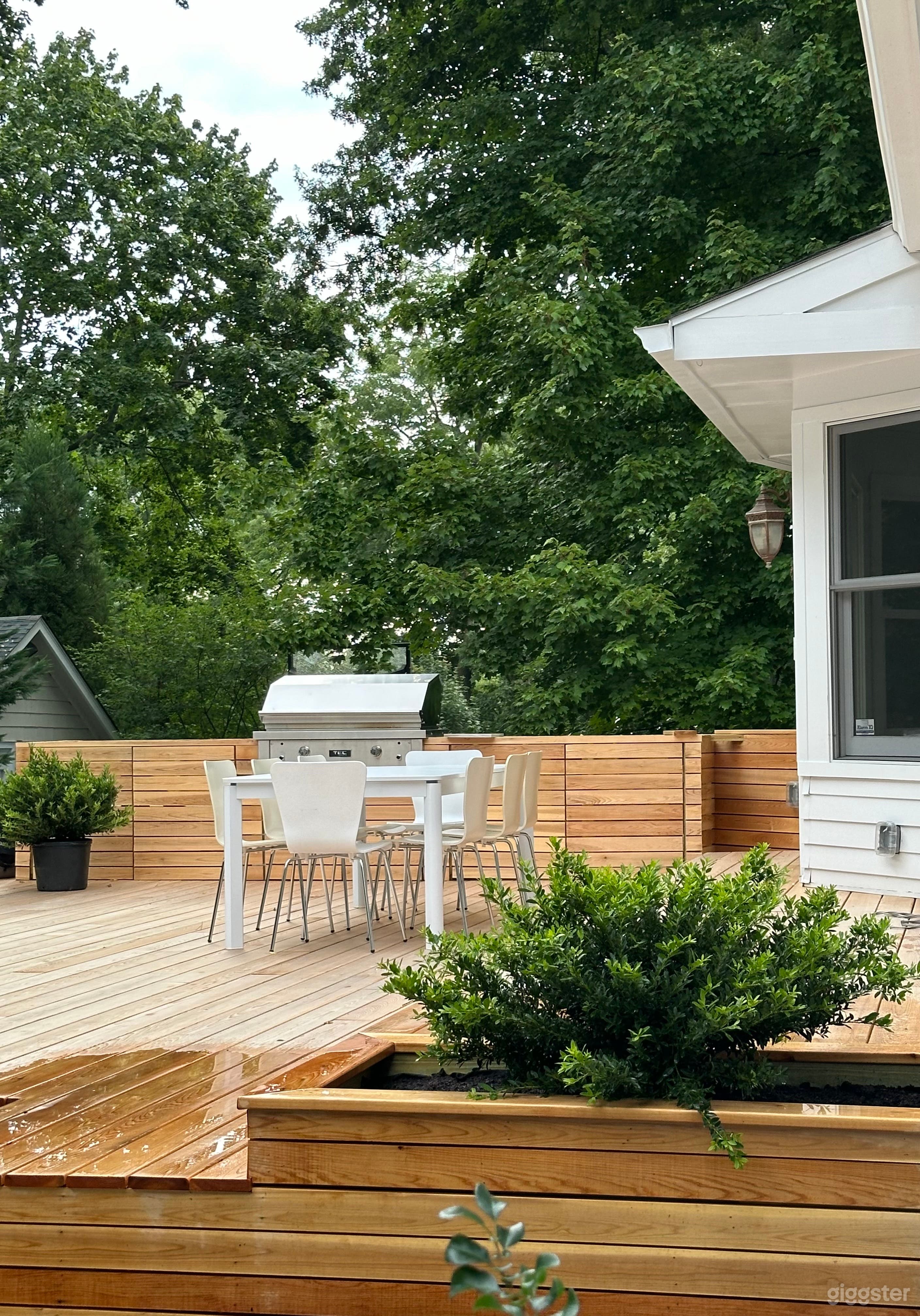 Historic Home on Most Coveted Street Photo 4