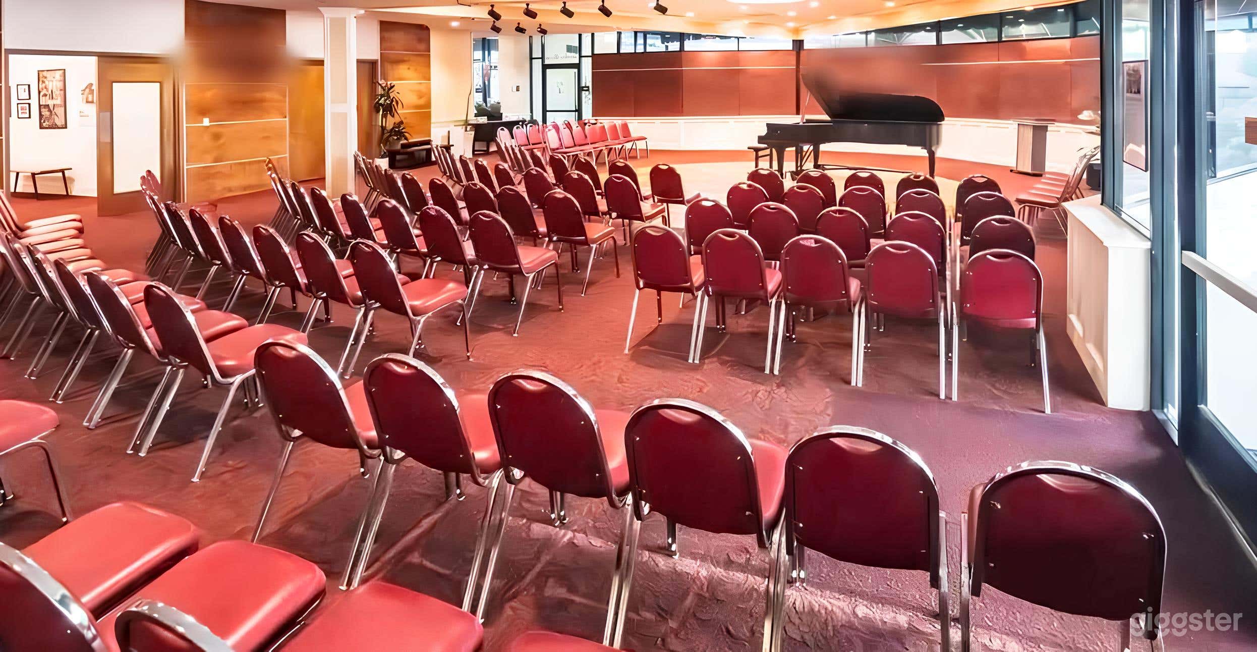 Beautiful Versatile Space with Steinway Pianos Photo 1