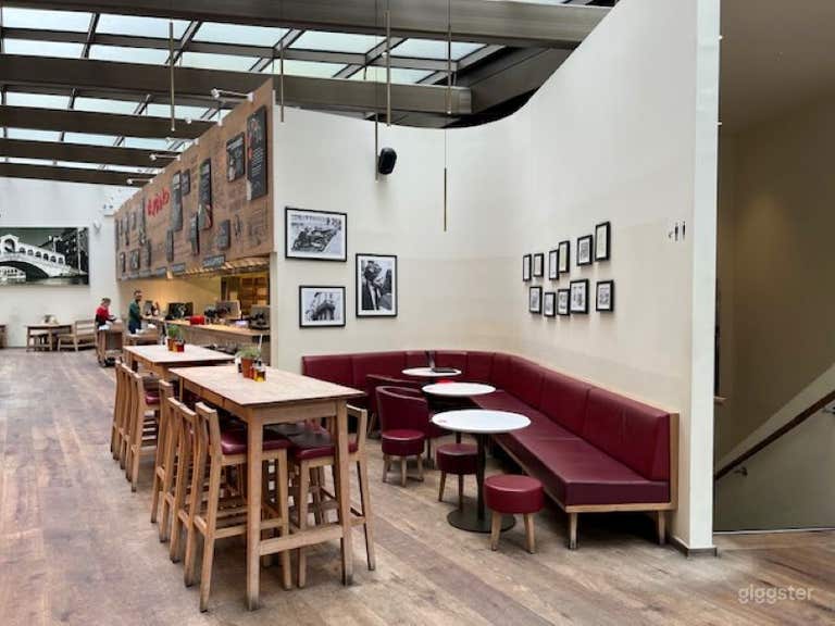  Bar / Lounge at Tower Bridge 