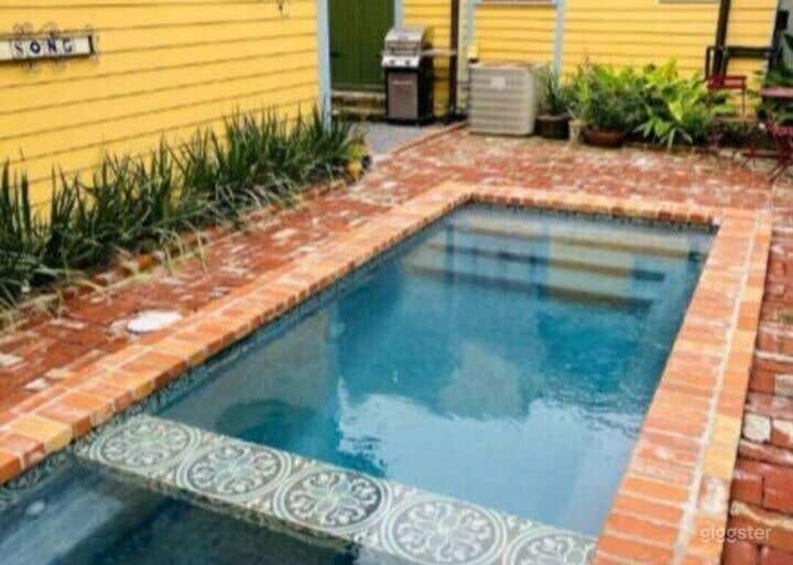 Historic Luxury Compound Pool Rental Photo 4