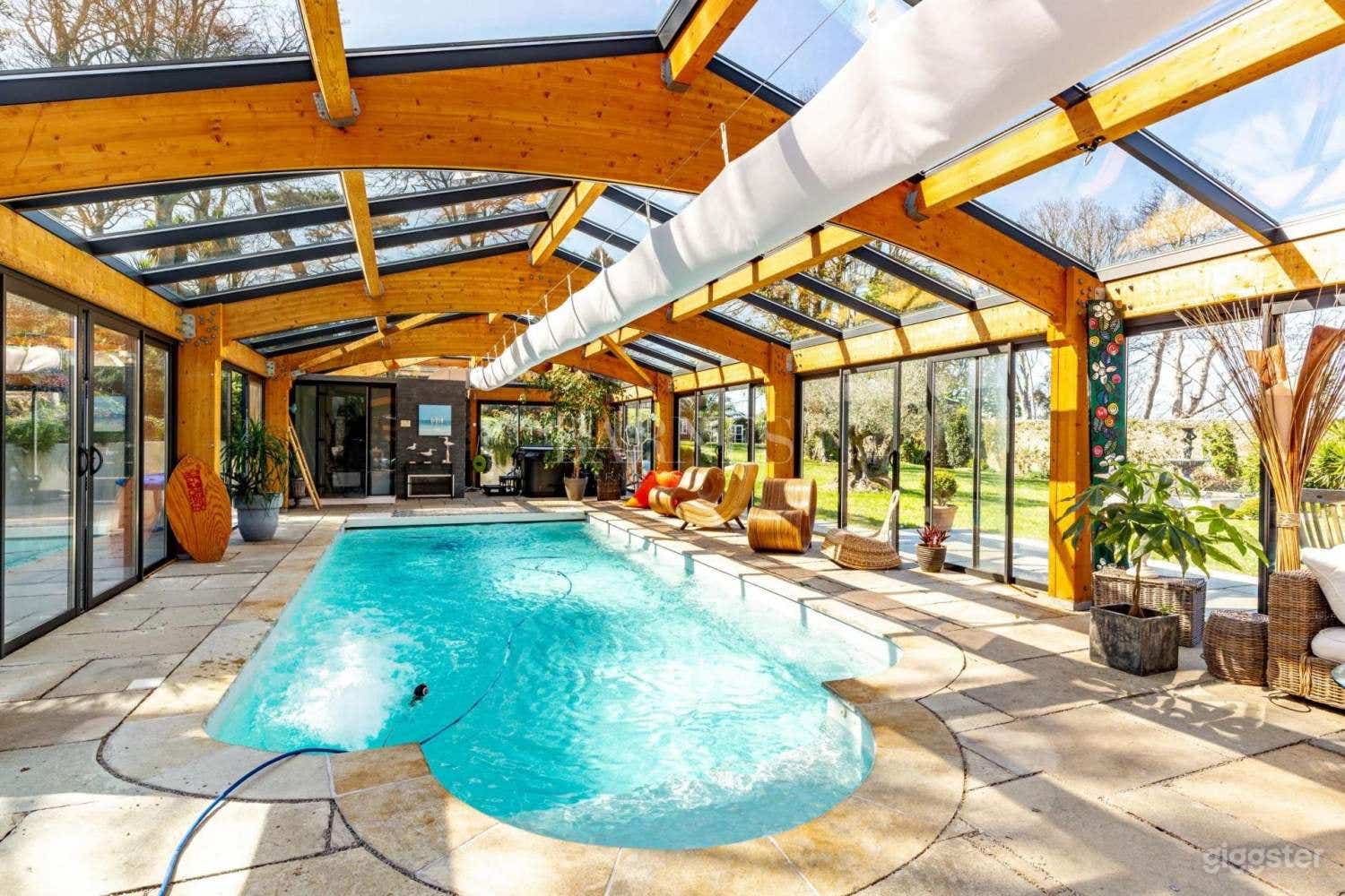 Covered pool with sauna and jacuzzi