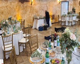  Elegant Banquet Room 