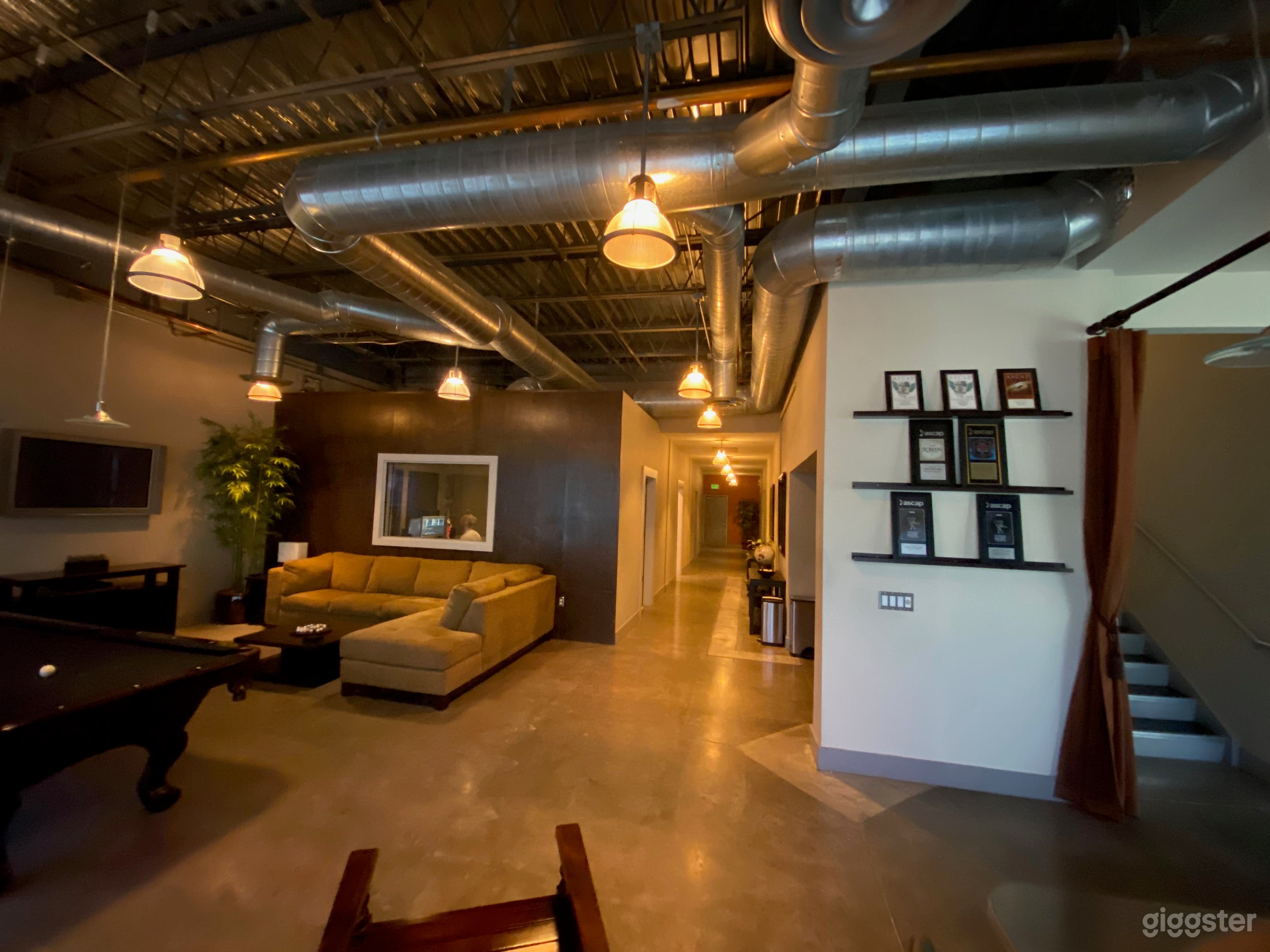 Valencia Creative Office &amp; Studios Photo 1