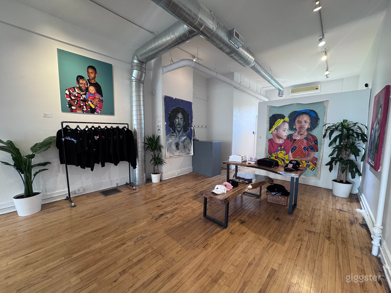  Art Gallery, in heart of South Minneapolis (GSF) 