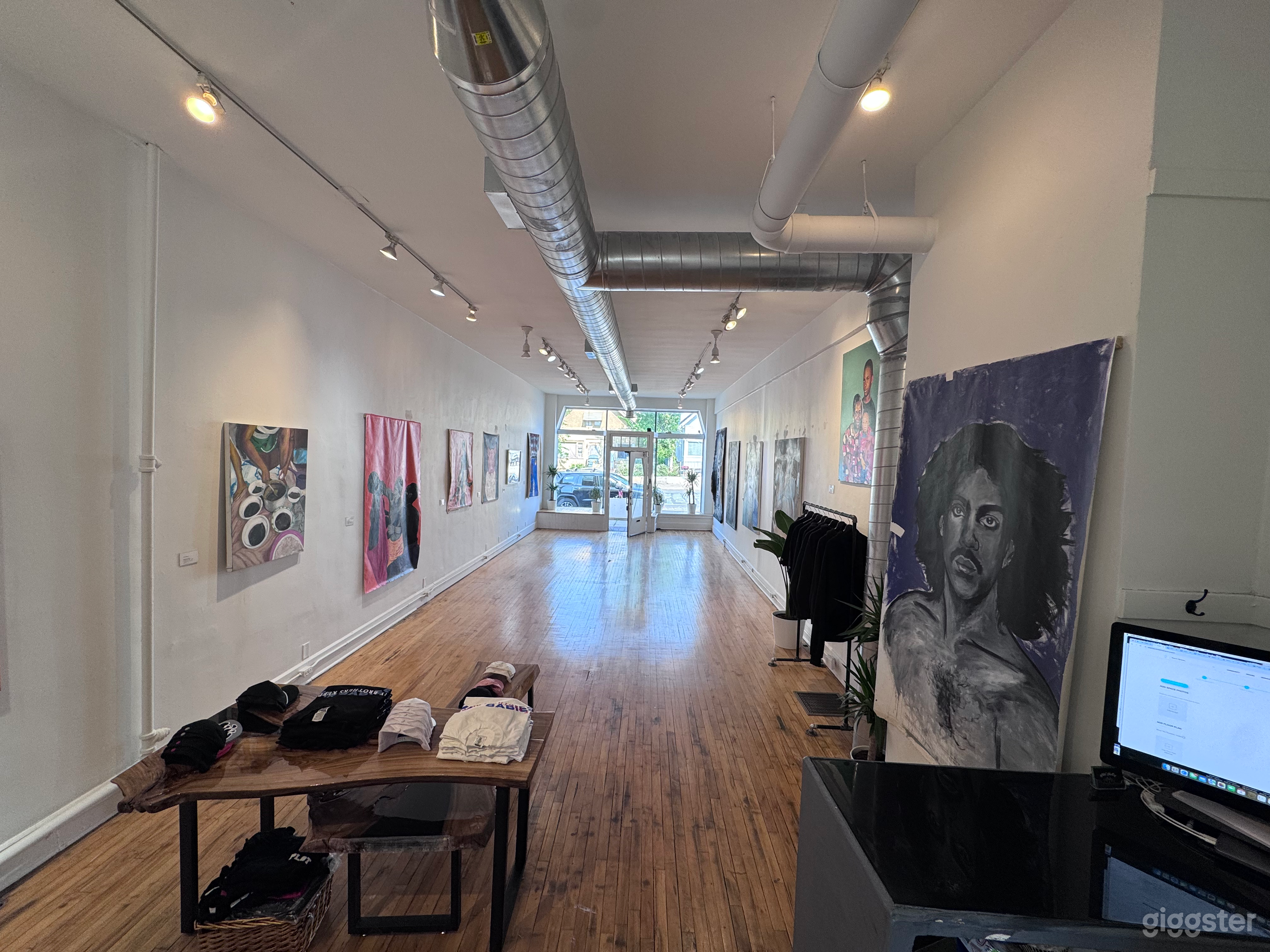 Art Gallery, in heart of South Minneapolis (GSF) Photo 3