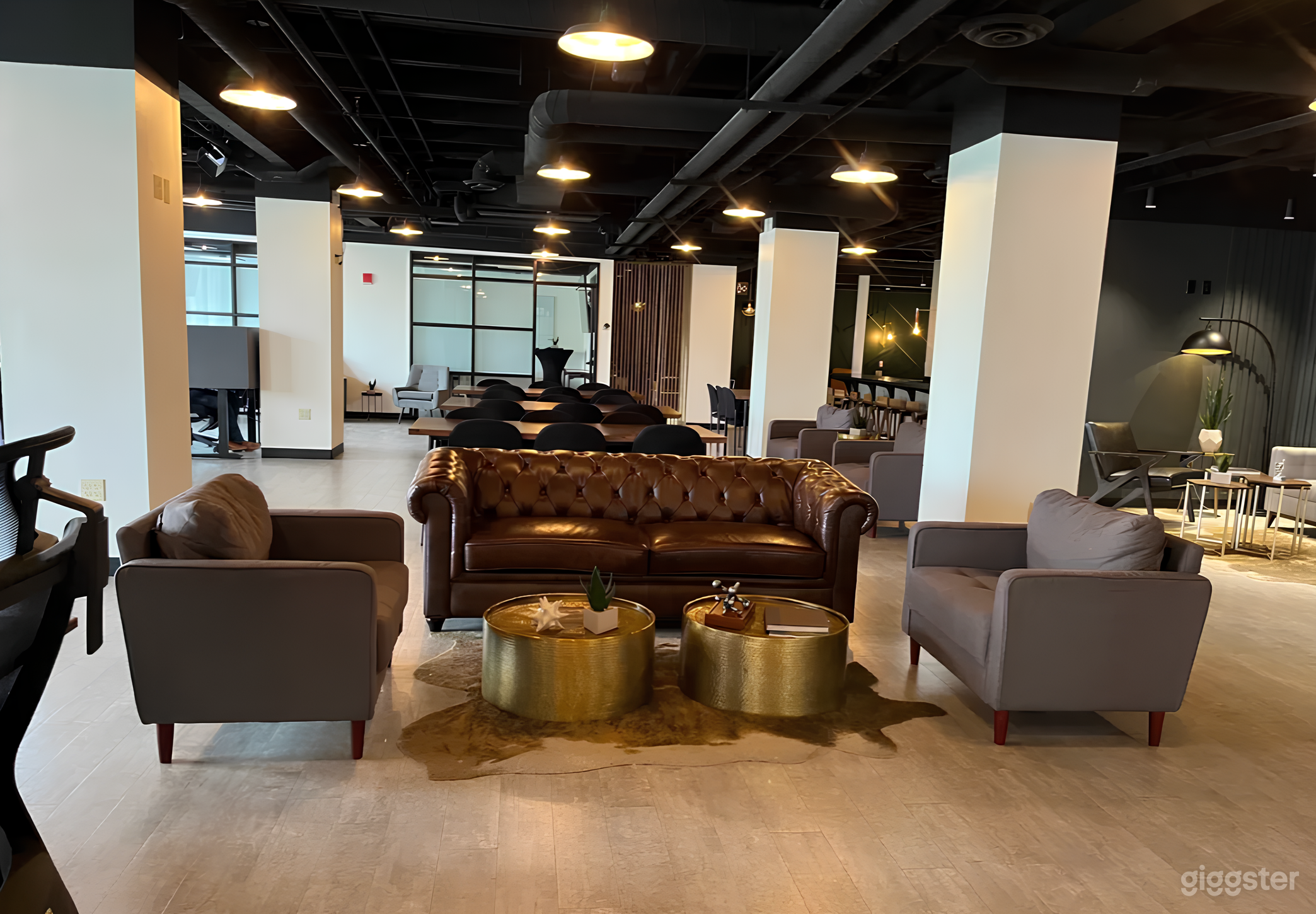 Event Quarter Space (up to 50 people) Photo 4