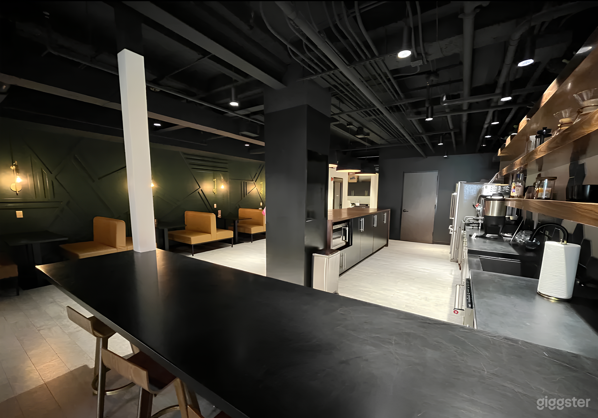 Event Quarter Space (up to 50 people) Photo 1