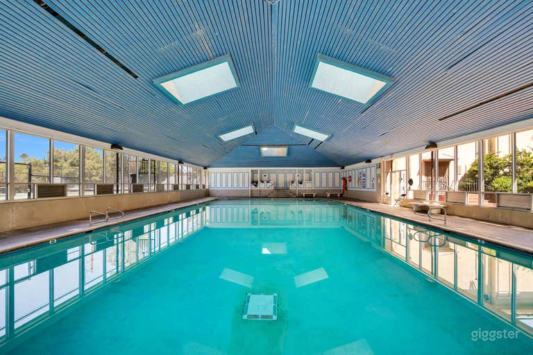  THE ATHLETIC OASIS: WHERE ENERGY MEETS CREATIVITY 