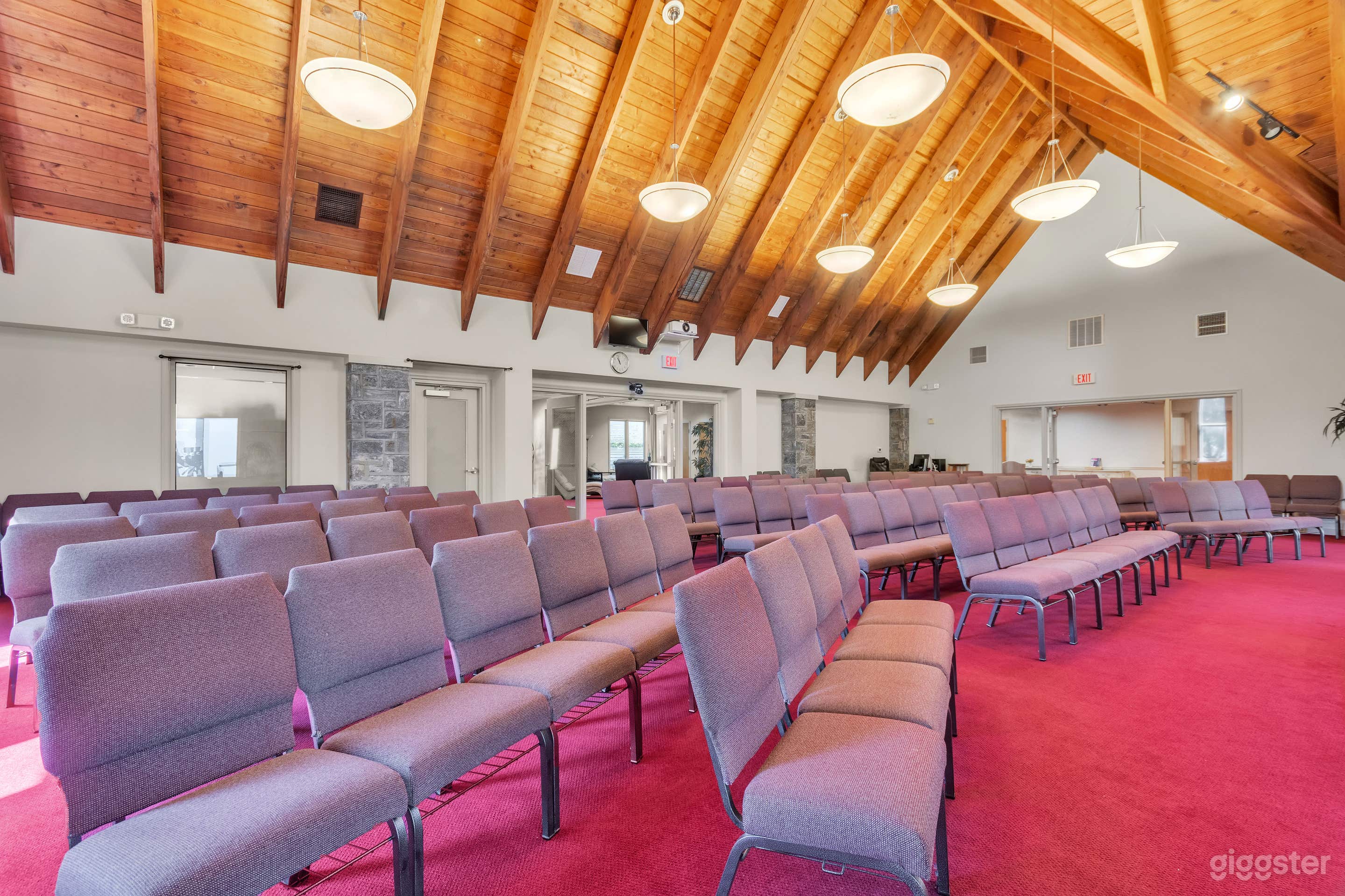 Large Event Space in Broomall Photo 4