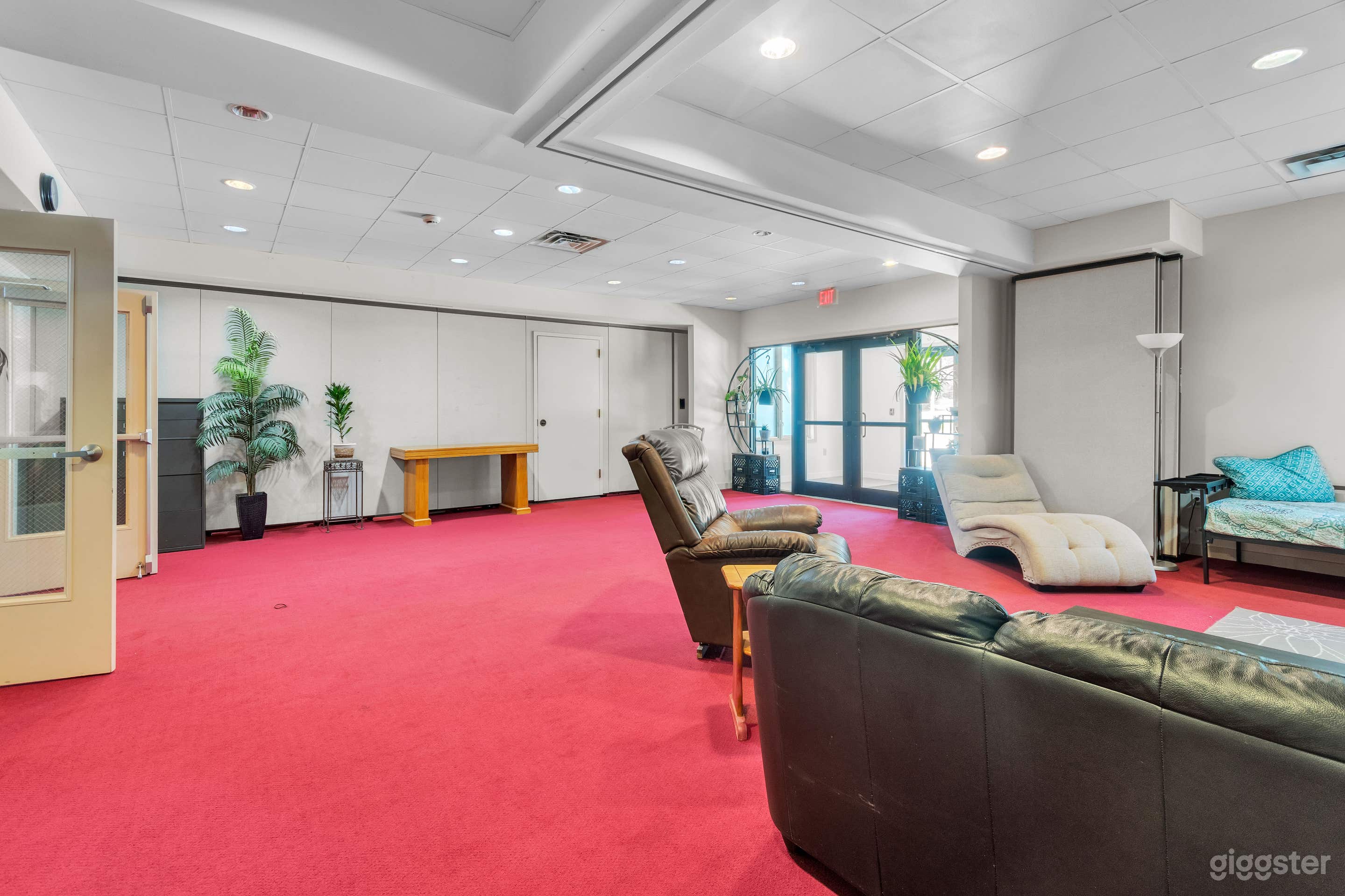 Large Event Space in Broomall Photo 2