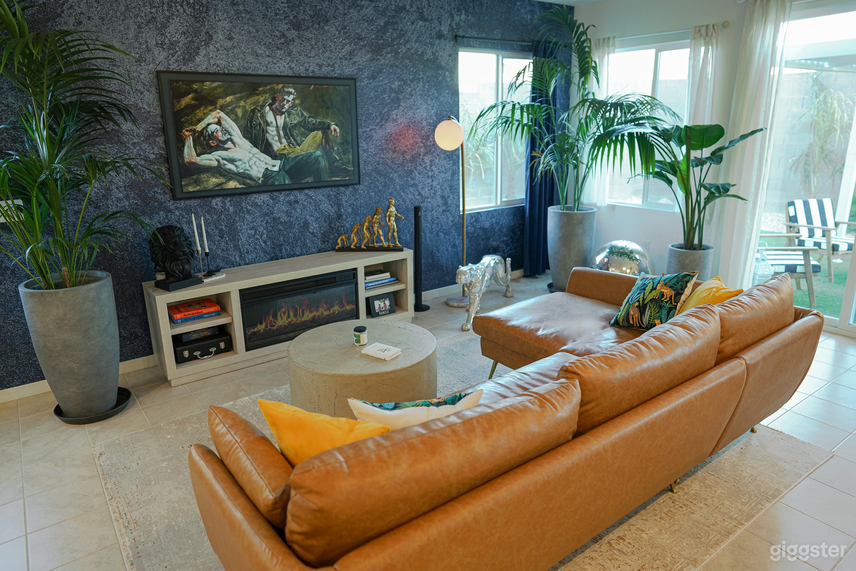 Jungle Tropical House ( Christmas Decors is up ) Photo 1