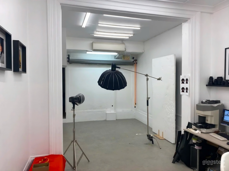  Estudio Íntimo de Foto y Video con Acceso a la Calle 