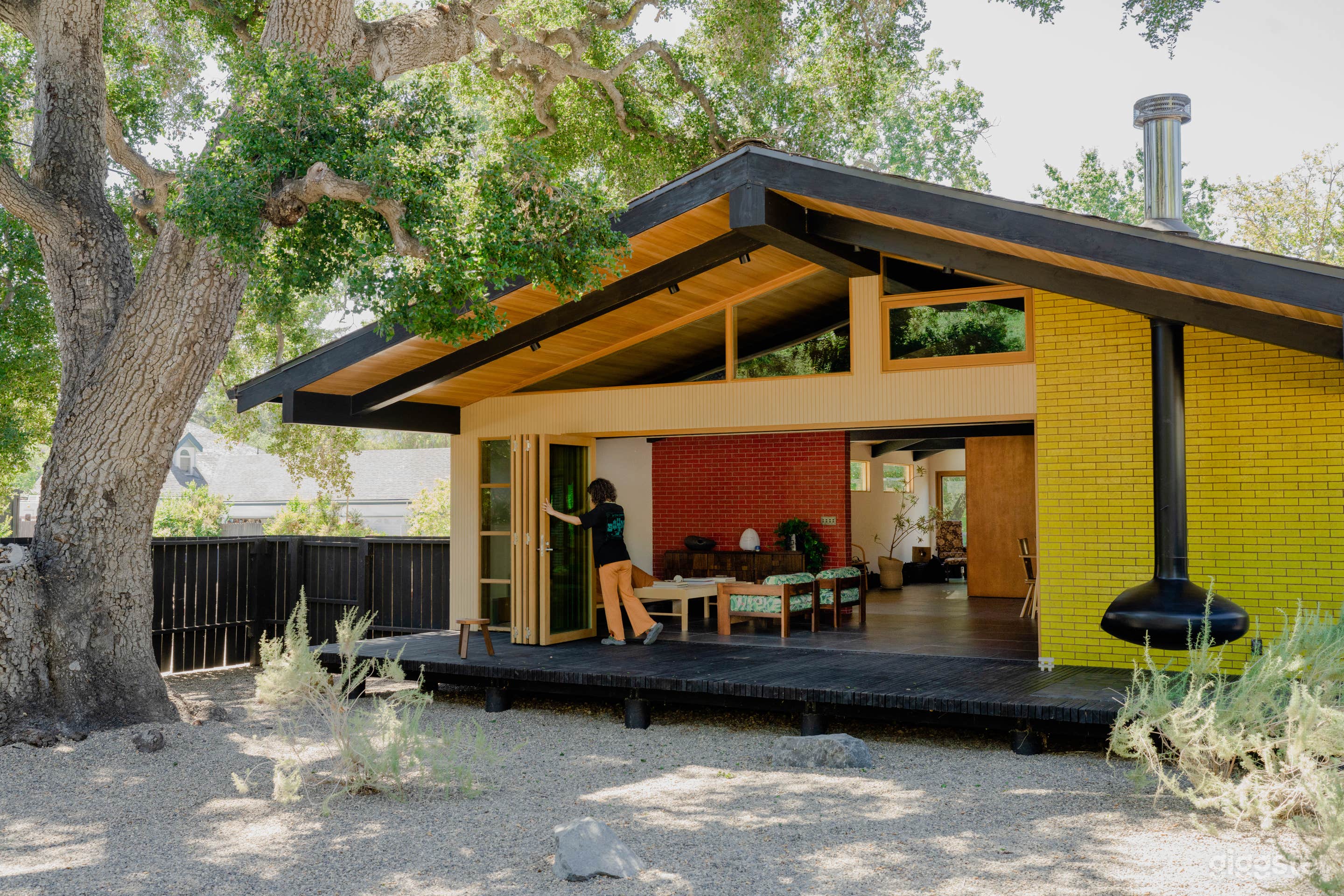 Architectural Bauhaus/Girard Inspired Ojai Ranch Photo 1