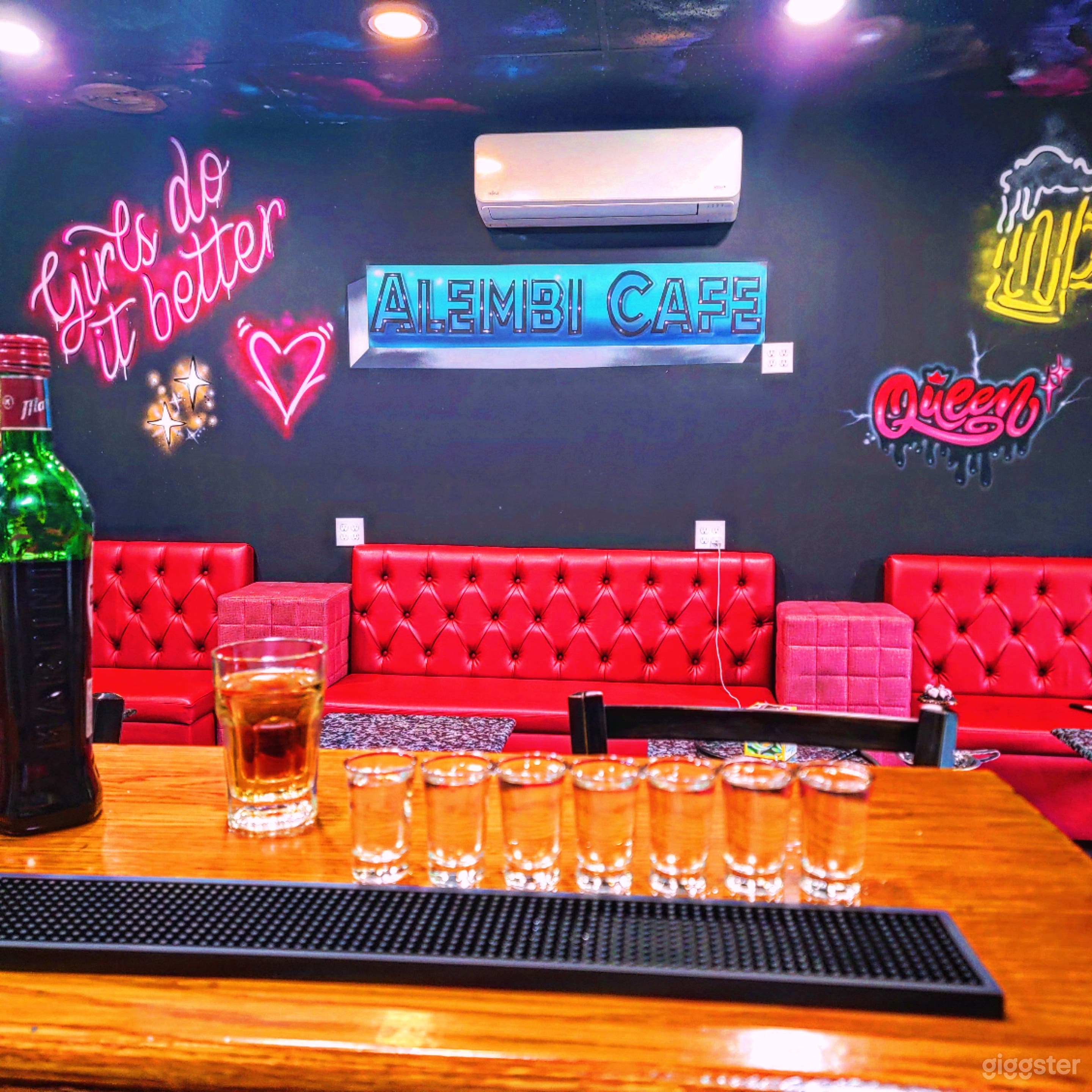 ✨ Hidden Backyard Gem in Astoria-Speakeasy Style Photo 3