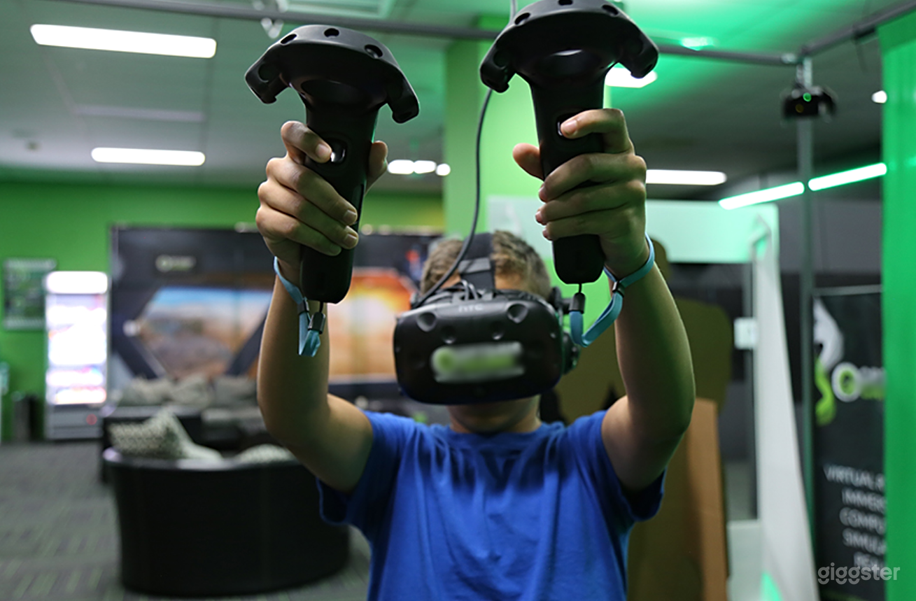 Virtual Reality Arcade and Gaming Studio Photo 3