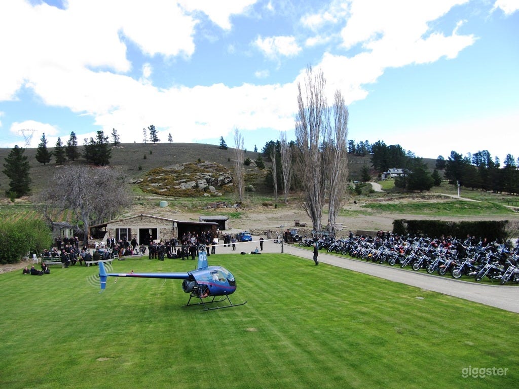 VINEYARD ESTATE (Outdoor Hire) Photo 1