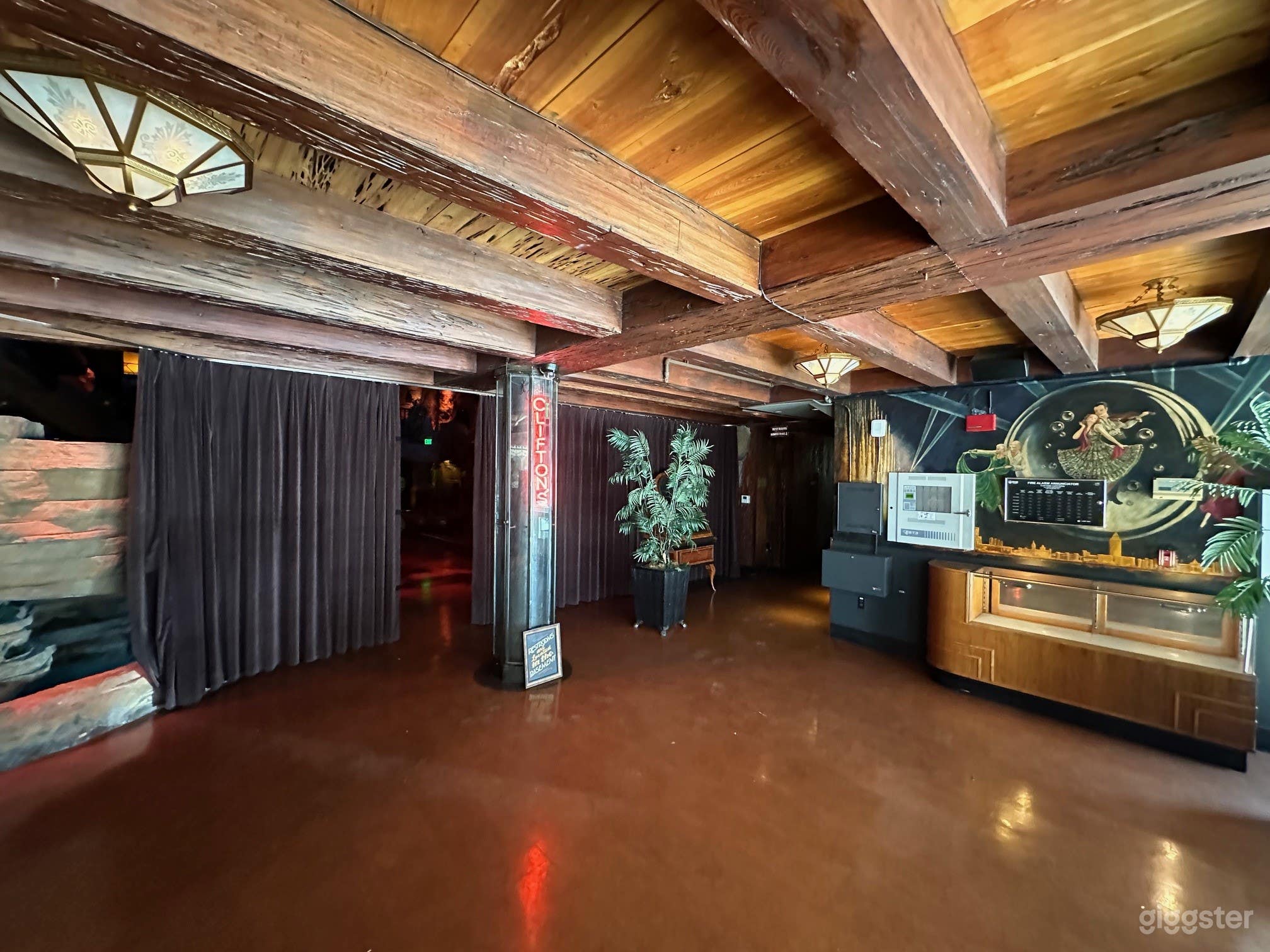 The Grand Deco Oasis Photo 2