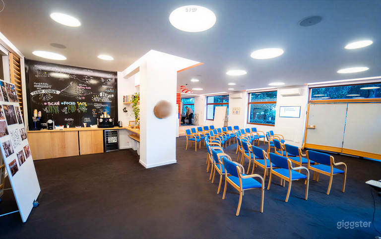  Versatile Creative Space 
