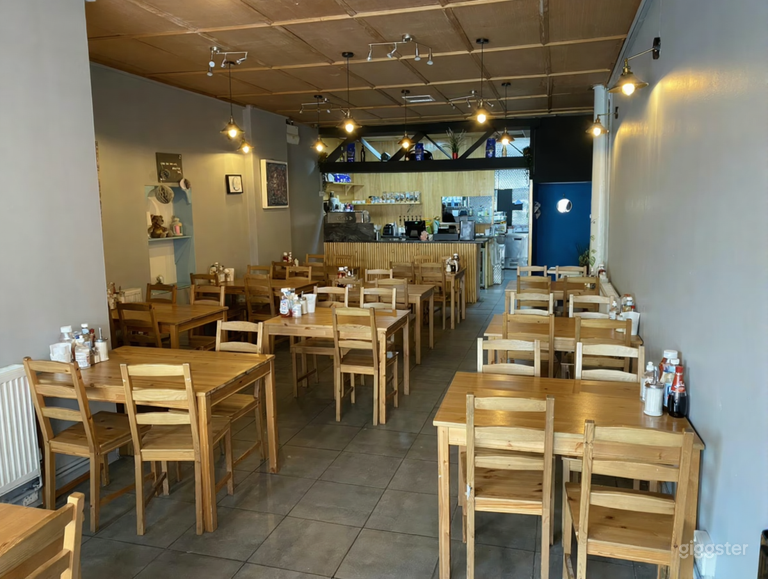  Cozy Café Space for Private Events & Evening Hire 