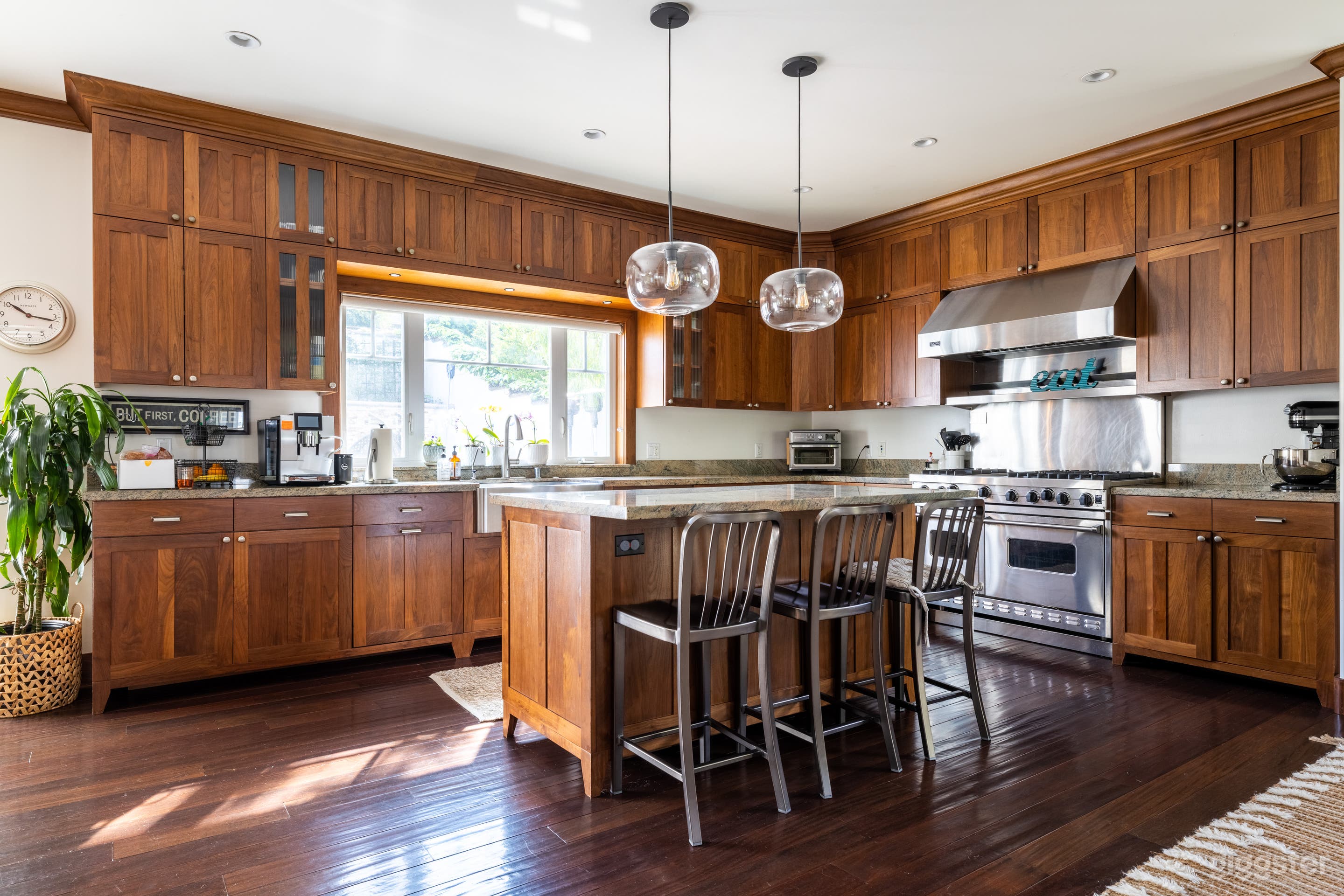 Viking Appliance Designer Kitchen