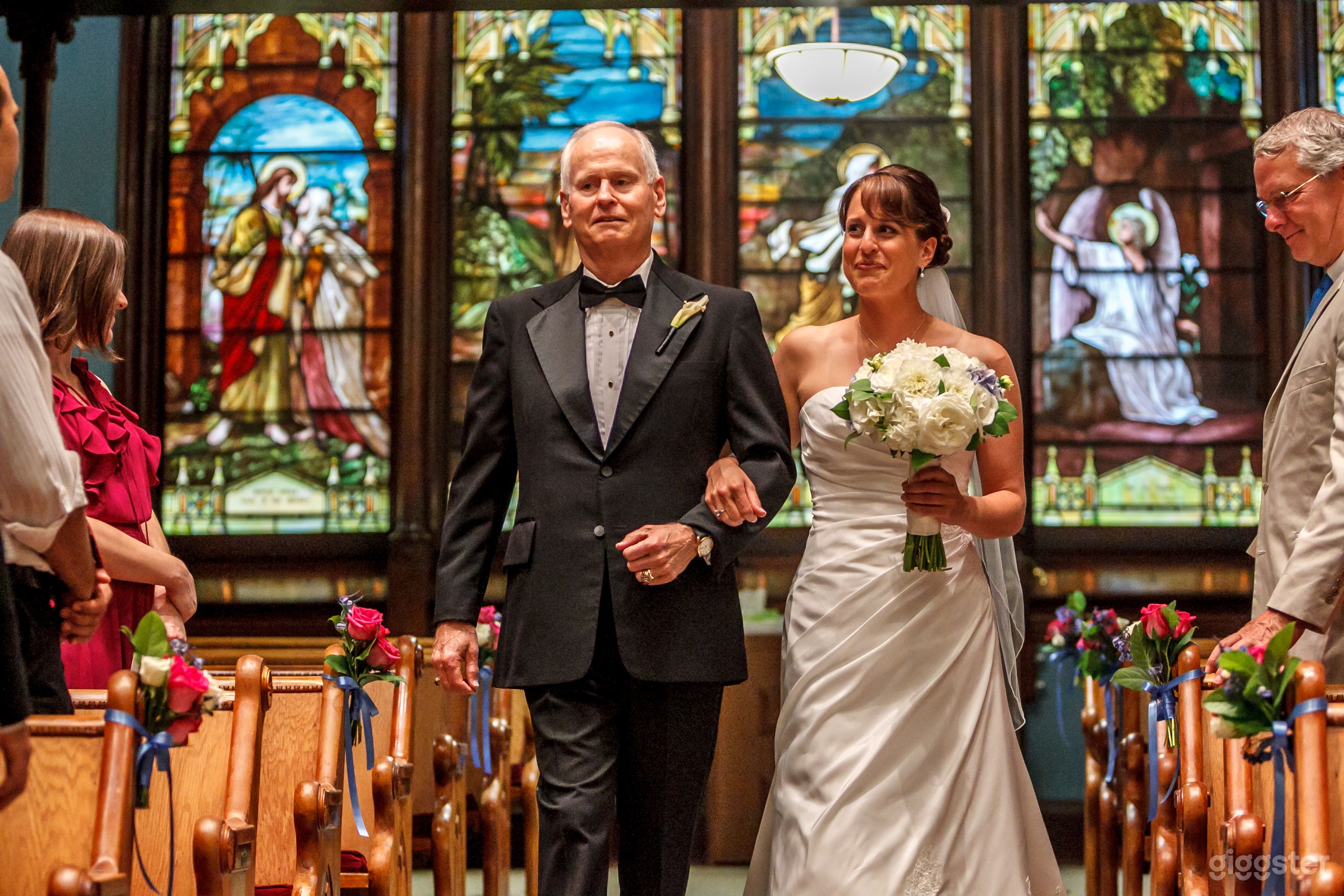 Historic Downtown Portland Venue for Performances &amp; Weddings Photo 2