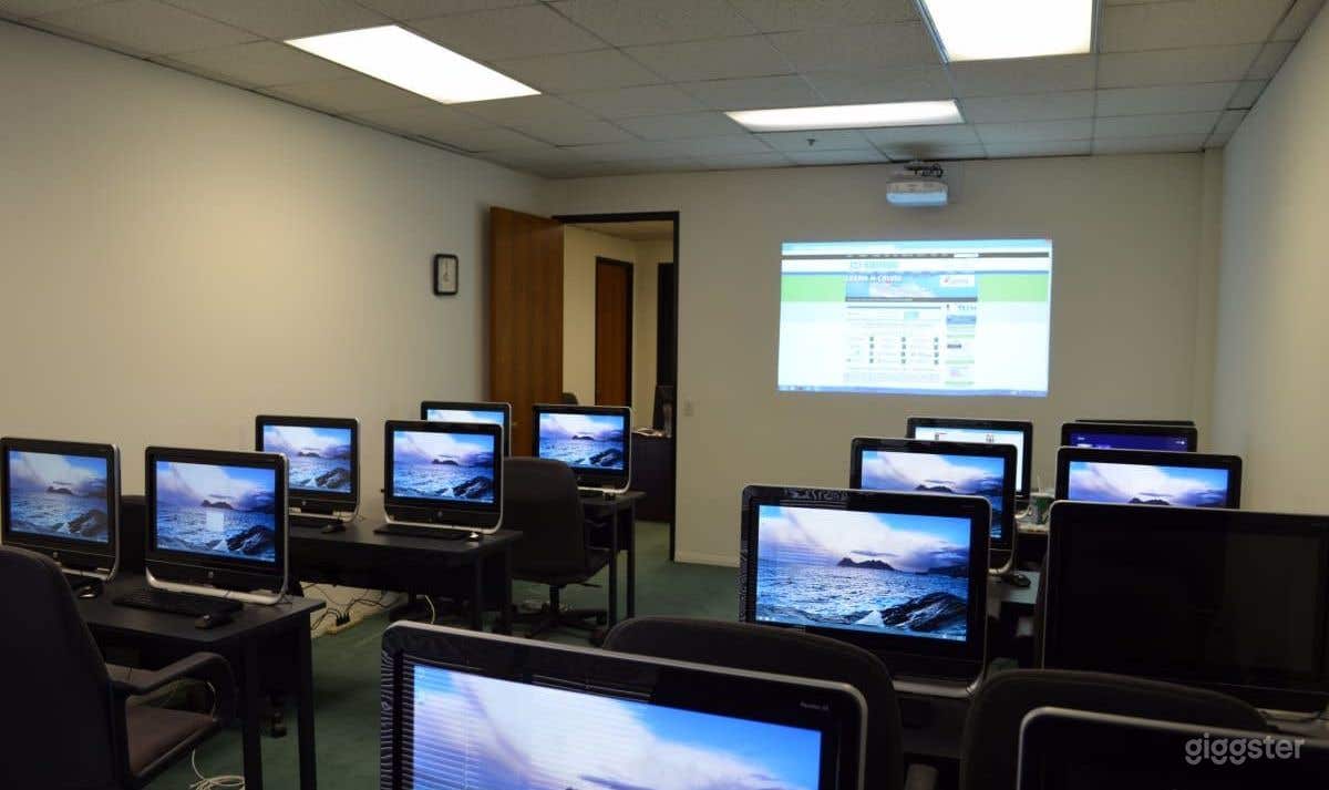 Training Facility Downtown Glendale - 16 computer Photo 2