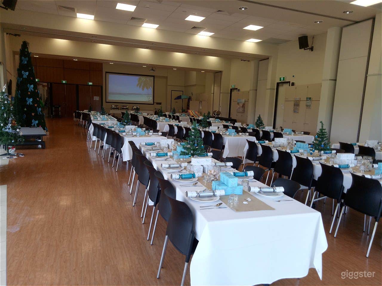 Spacious Main Hall with Scenic view Photo 4