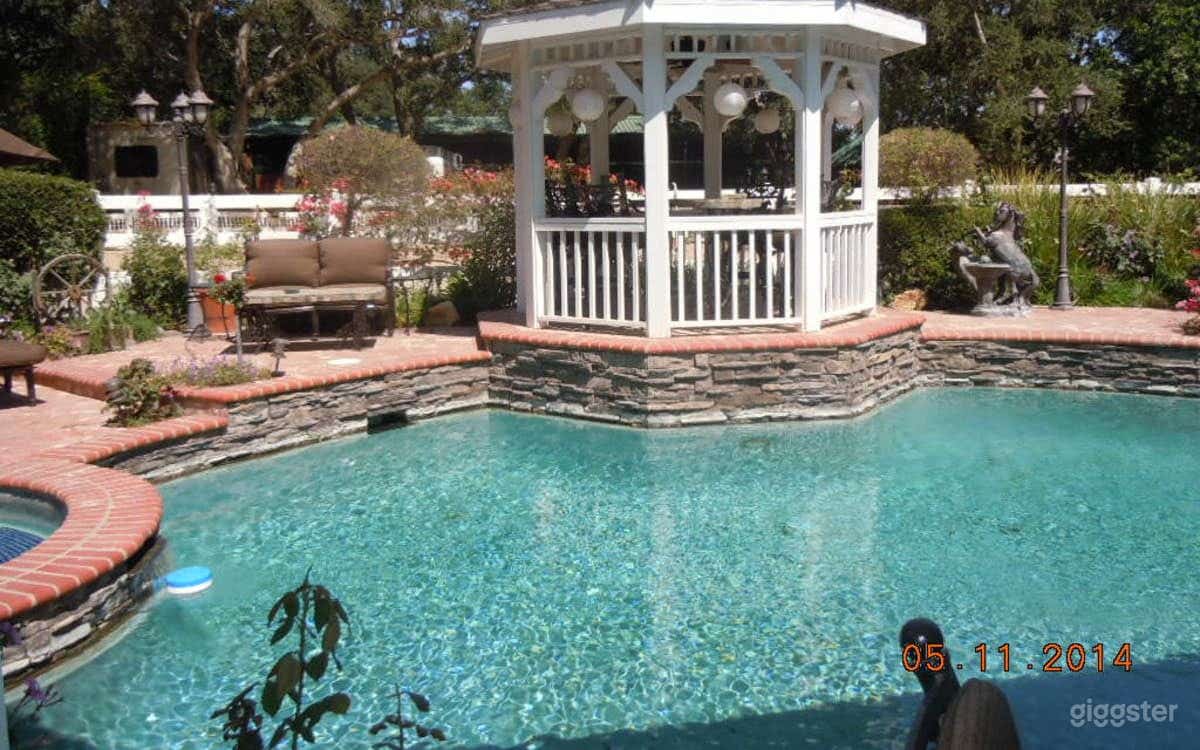 Gentleman's Ranch Pool Photo 2