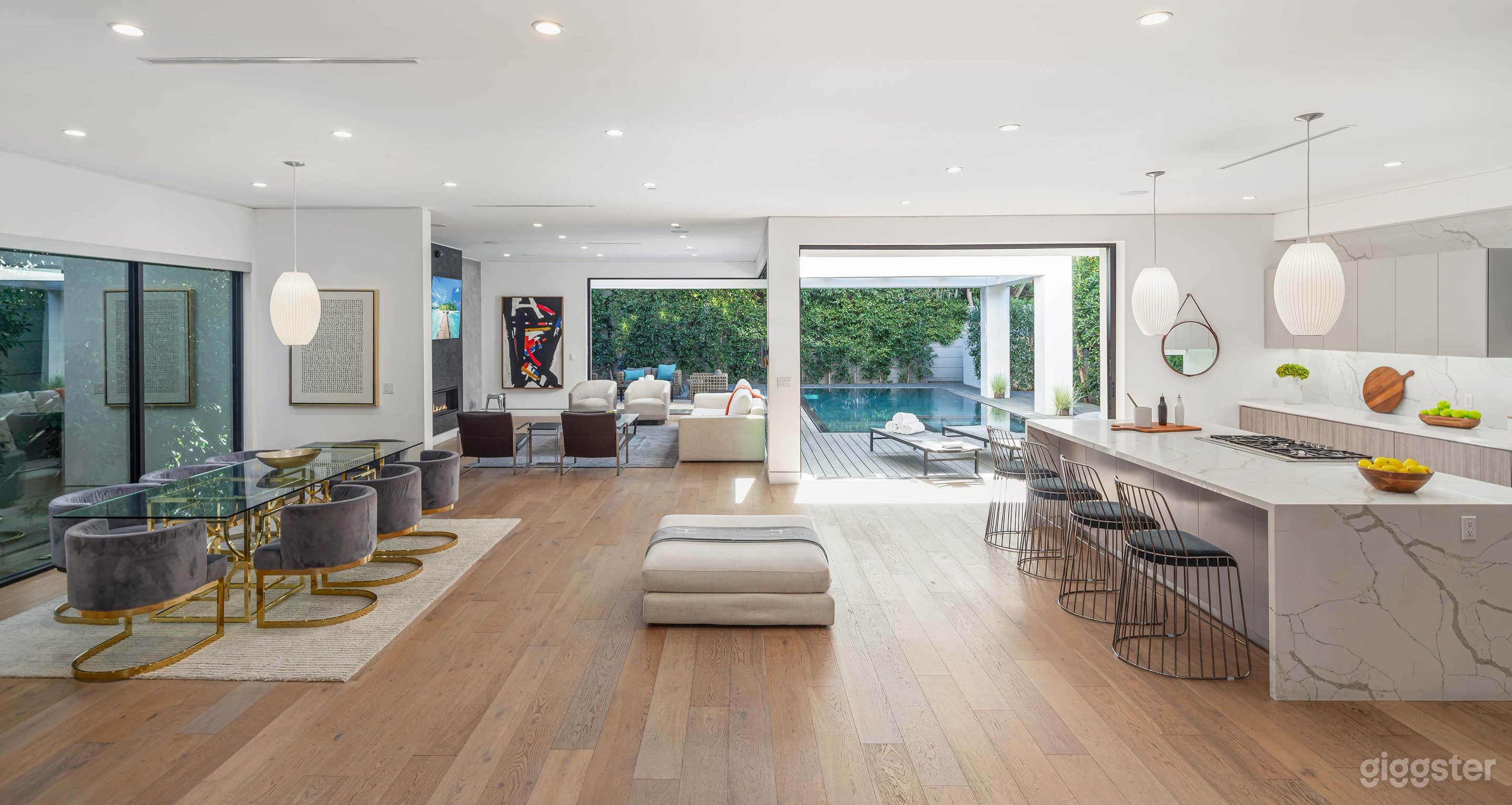 Villa Fendi by LuxJB: New Modern Villa in prime location. Ideal for celebrity shoots, interviews and corporate &amp; team building events.