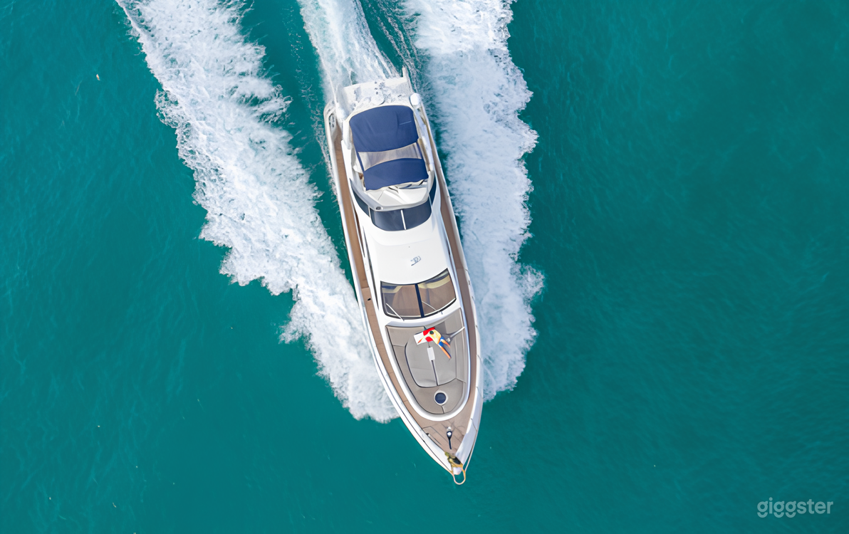 Azimut 68” Yacht Photo 2