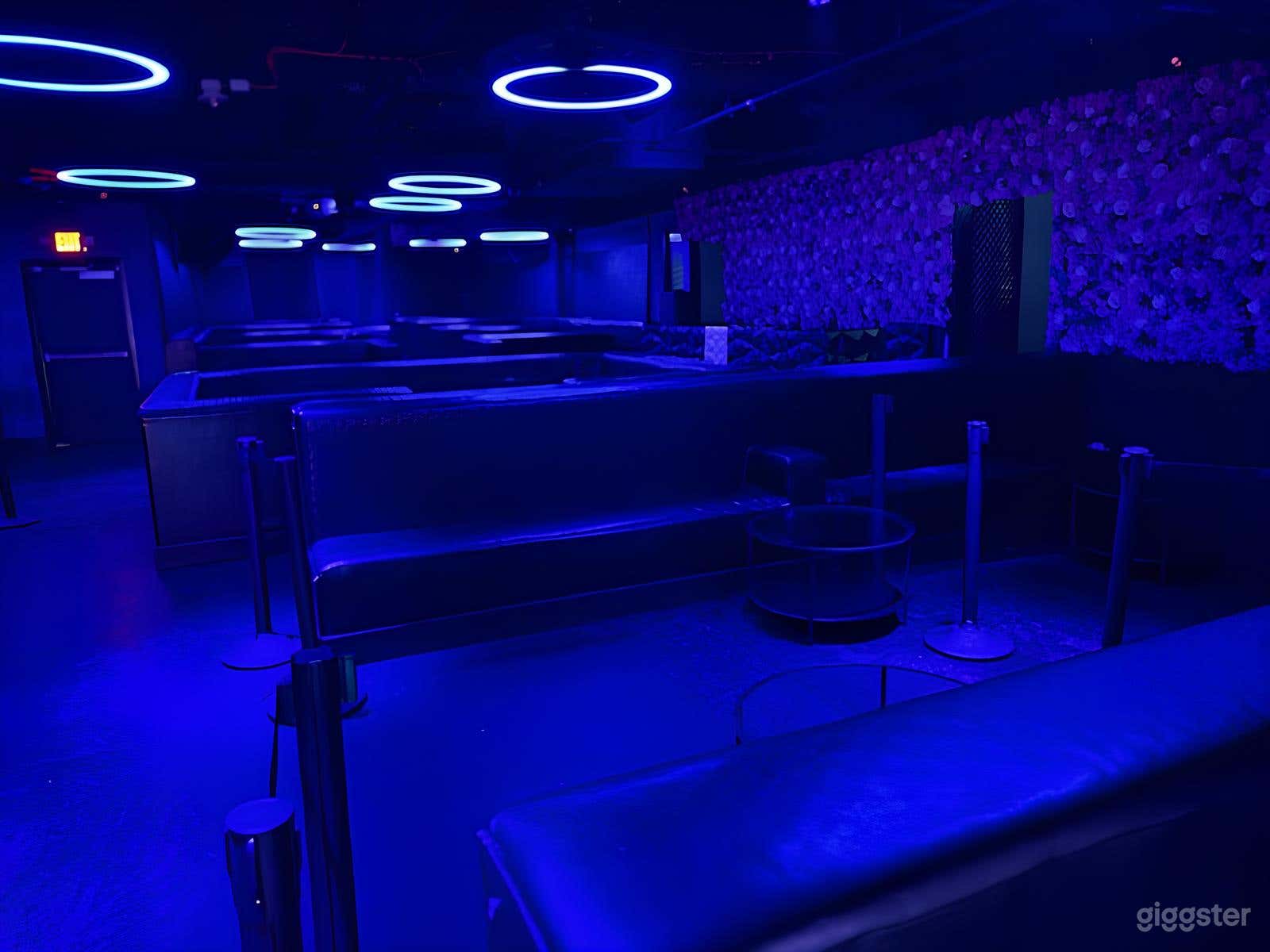 Stylish Lounge Bar – Section C Photo 1