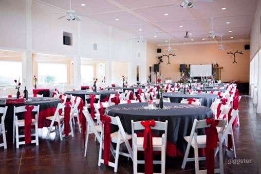 Vineyard Winery Venue - Fest Hall Photo 4