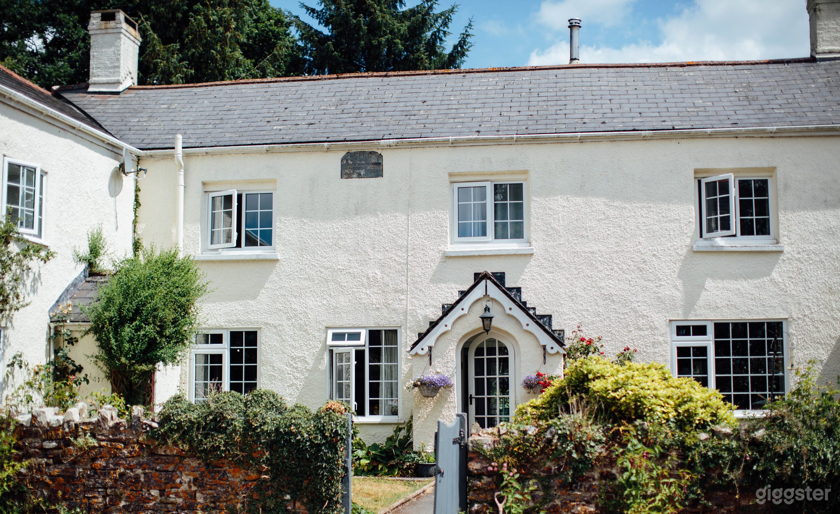 The Farmhouse Photo by Jacob Boodrie