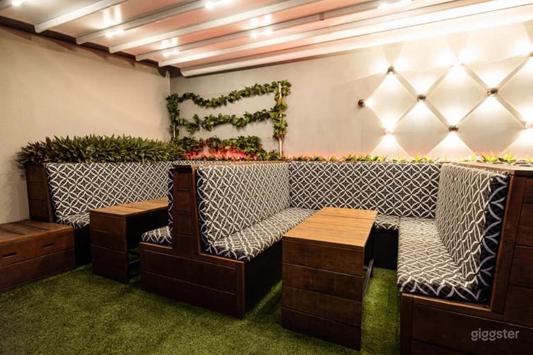  Bar branché et tendance - TOIT-TERRASSE 