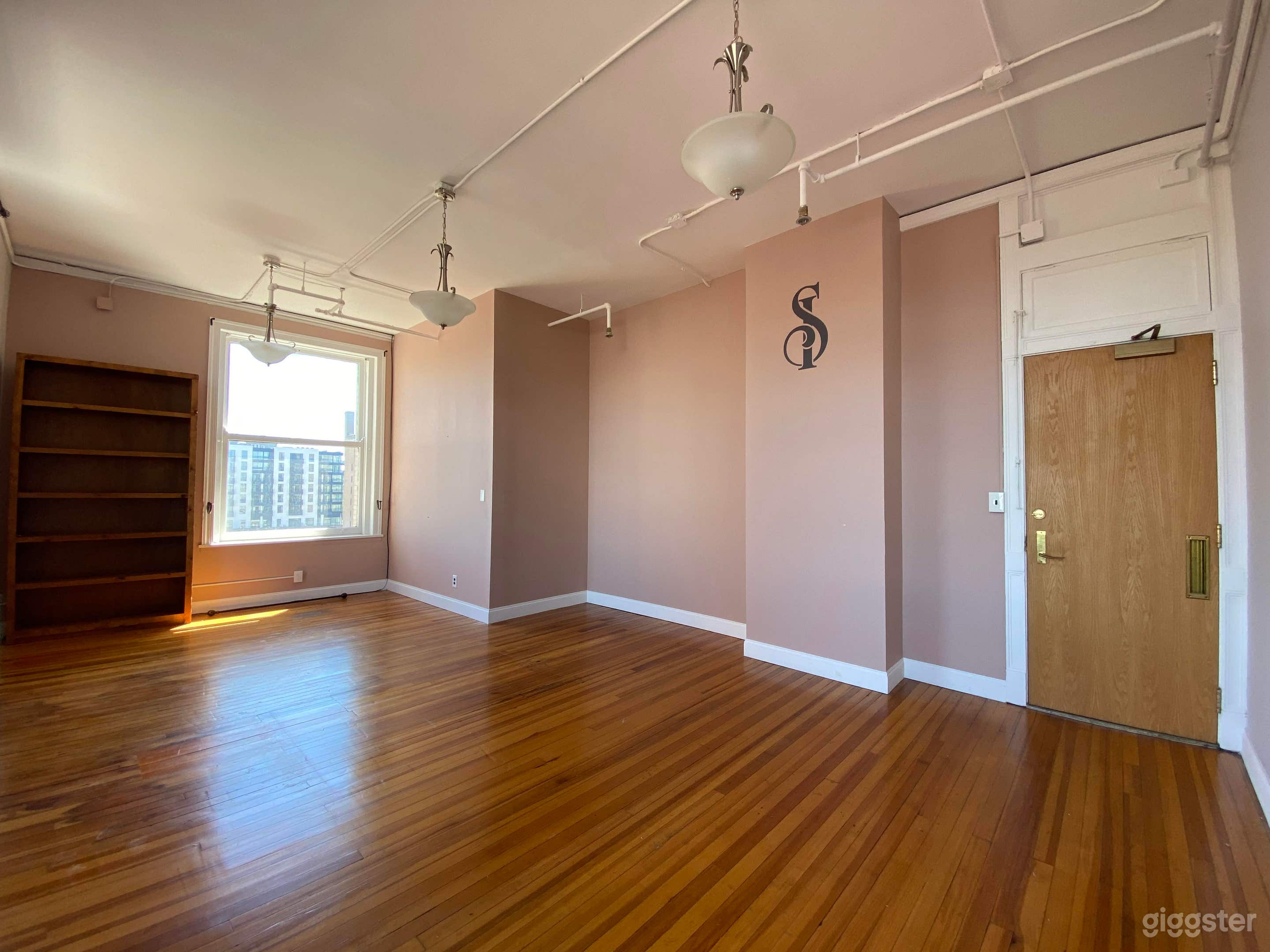 Beautiful Studio Space - Downtown Syracuse Photo 1